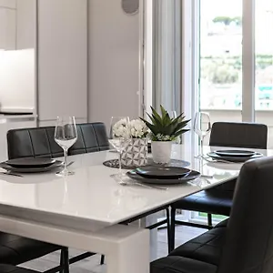  Appartamento H11 luxury Sanremo Centro - Elegante - Casinò Italia